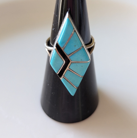 Native American Jewelry - Vintage Zuni Turquoise Inlay Louis Montoya Ring Size 6 1/4